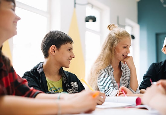 clases-de-ingles-adolescentes_metodologia-iPlay